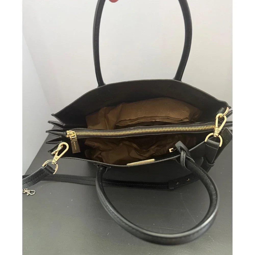 Michael Kors Mercer Tote Accordion Design Black with Gold Hardware Crossbody - Picture 6 of 15
